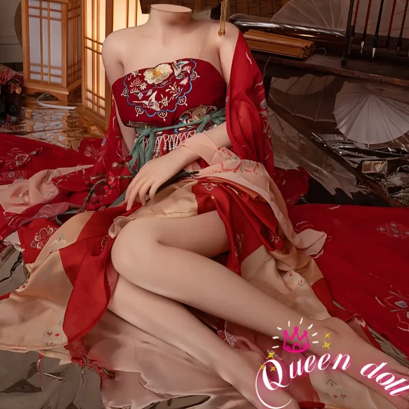 You will receive a complete doll, she has three holes, sex doll, silicone doll, TPE doll hair, beautiful sex partner, absolutely safe and confidential US local shipping.